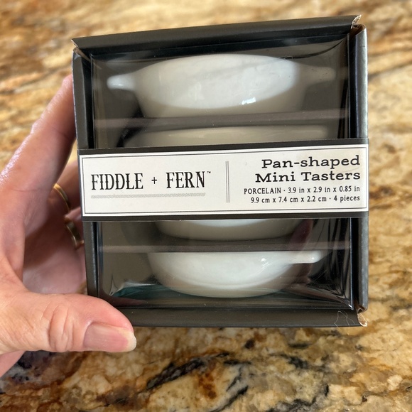 Fiddle + Fern porcelain mini tasters (4) new in the box - Picture 1 of 3